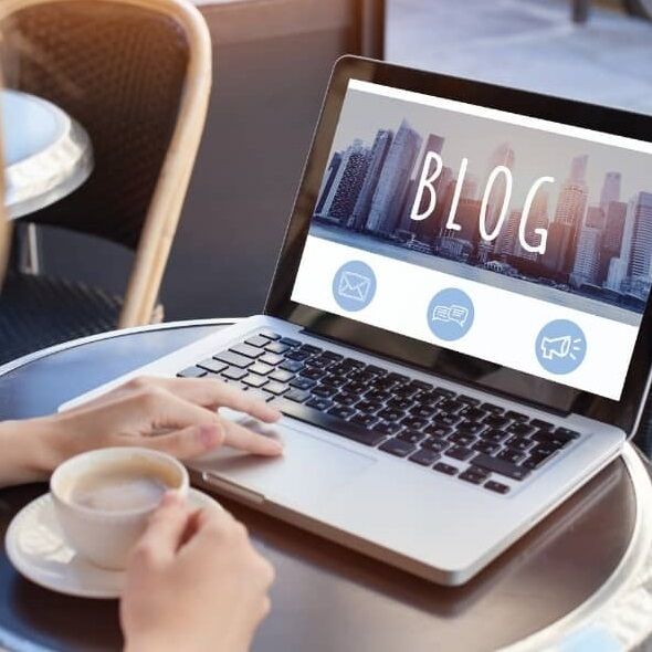 a. Kenapa Harus Memiliki Blog?